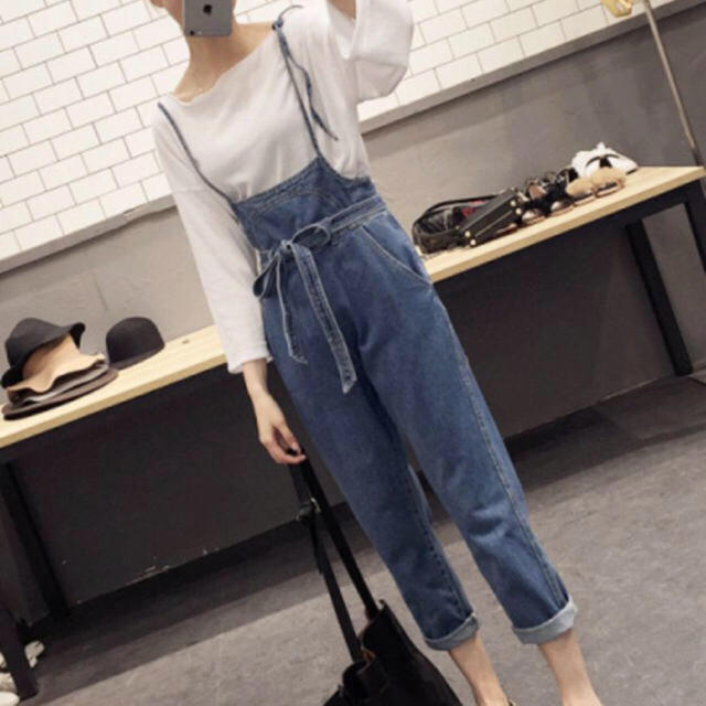 ZARA(ザラ)のリボンサロペット デニム レディースのパンツ(サロペット/オーバーオール)の商品写真