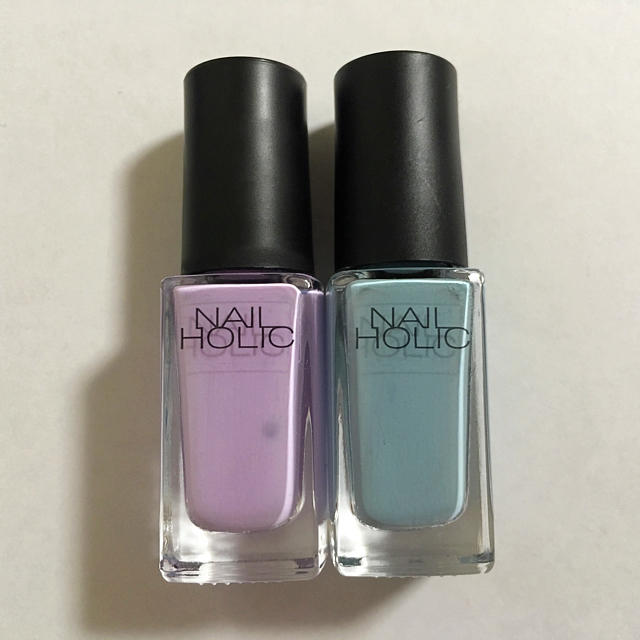 NAIL HOLIC(ネイルホリック)の【NAIL HOLIC】２色セット コスメ/美容のネイル(マニキュア)の商品写真