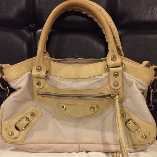 バレンシアガバッグ(BALENCIAGA BAG)のバレンシアガ☆クリスマス限定☆ザ シティ☆(ショルダーバッグ)