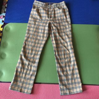 バーバリーブルーレーベル(BURBERRY BLUE LABEL)のバーバリー長ズボン(パンツ/スパッツ)