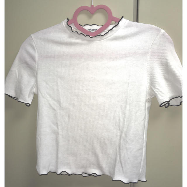 ZARA(ザラ)のZARA 白Tシャツ レディースのトップス(Tシャツ(半袖/袖なし))の商品写真