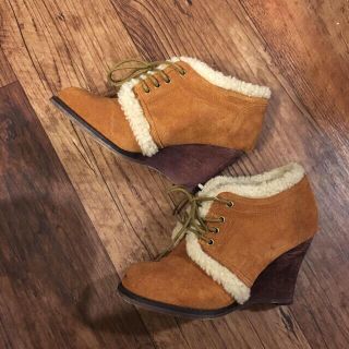 ジェフリーキャンベル(JEFFREY CAMPBELL)の【新品！送料込】モコモコ☆ウェッジソール☆ジェフリーキャンベル(ブーティ)