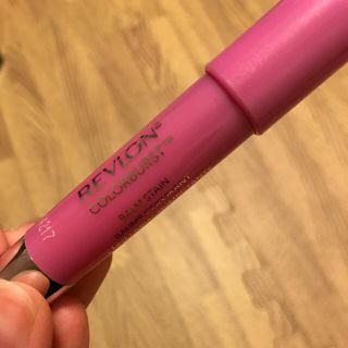 レブロン(REVLON)のレブロン クレヨンリップ 15 チェリッシュ(口紅)