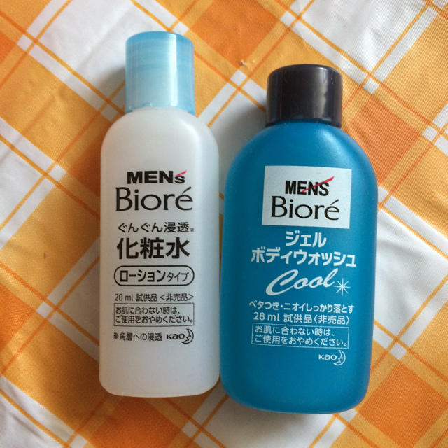 Biore(ビオレ)の化粧水&ボディーウォッシュ コスメ/美容のスキンケア/基礎化粧品(化粧水/ローション)の商品写真