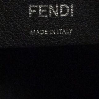 フェンディ(FENDI)の【unvoeu様】(ショルダーバッグ)