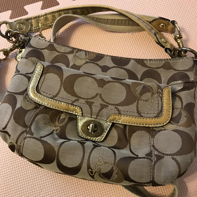 COACH(コーチ)のCOACH ショルダーバッグ レディースのバッグ(ショルダーバッグ)の商品写真