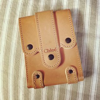 クロエ(Chloe)の未使用新品 ♪ Chloé  クロエ ヌメ革ケース＊(iPhoneケース)