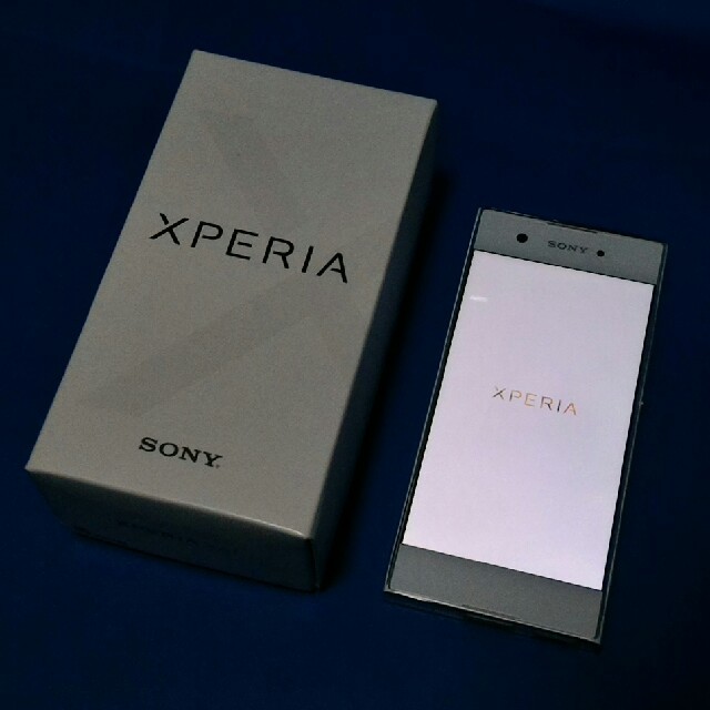 SONY(ソニー)のSONY Xperia XA1 G3116 White スマホ/家電/カメラのスマートフォン/携帯電話(スマートフォン本体)の商品写真