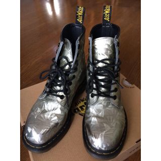 ドクターマーチン(Dr.Martens)のドクターマーチン ブーツ 8ホール シルバー 画像更新(ブーツ)