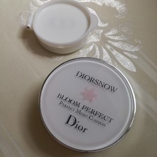 ディオール(Dior)のDior BLOOM PERFECT レフィル未使用1つ付(ファンデーション)