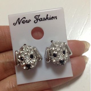 Dog ピアス 新品(ピアス)