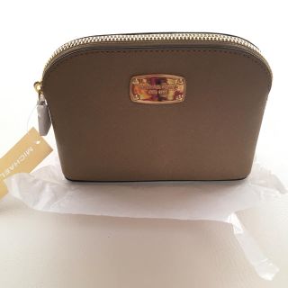 マイケルコース(Michael Kors)の【えりる様専用】マイケルコース ポーチ ベージュ(ポーチ)