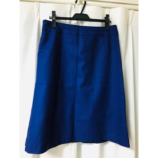 最終お値下げ❣️綺麗ブルー色スカート(ひざ丈スカート)