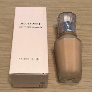 ジルスチュアート(JILLSTUART)の【新品未使用】ジルスチュアート モイストシルクリキッドファンデーションN 202(ファンデーション)