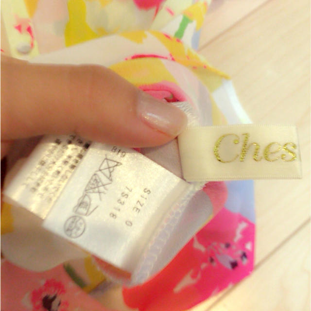 Chesty(チェスティ)のChesty 花柄ブラウス レディースのトップス(シャツ/ブラウス(長袖/七分))の商品写真