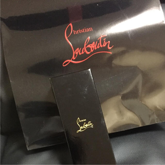 Christian Louboutin(クリスチャンルブタン)の【新品】ルブタン 口紅 コスメ/美容のベースメイク/化粧品(口紅)の商品写真