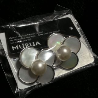 ムルーア(MURUA)のMURUA パールフラワーピアス(ピアス)