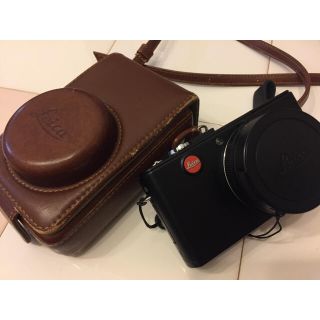 ライカ(LEICA)のLEICA D-LUX3 デジカメ ケースセット(コンパクトデジタルカメラ)