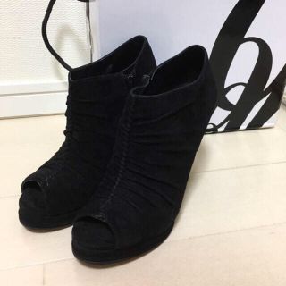 ナインウエスト(NINE WEST)の【送料込】美品♡ナインウエスト♡スエード ショートブーツ(ブーツ)