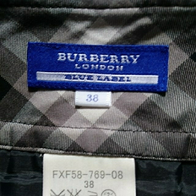 BURBERRY BLUE LABEL(バーバリーブルーレーベル)のバーバリーブルーレーベル☆カシミヤ混プリーツスカート レディースのスカート(ミニスカート)の商品写真