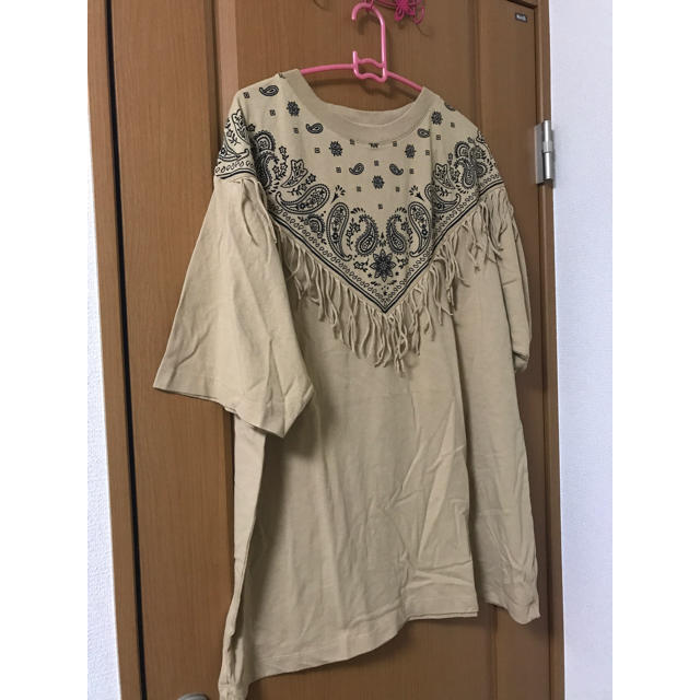 moussy(マウジー)のフリンジ付ペイズリー柄t-シャツ レディースのトップス(Tシャツ(半袖/袖なし))の商品写真