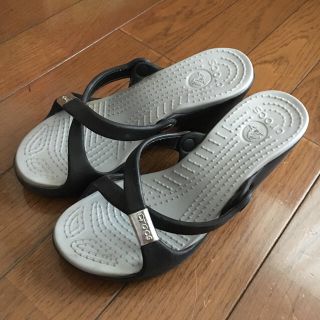 クロックス(crocs)の紫乃様専用 クロックス★ヒールサンダル W5(サンダル)