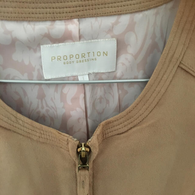 PROPORTION BODY DRESSING(プロポーションボディドレッシング)のスエードジャケット レディースのジャケット/アウター(ノーカラージャケット)の商品写真