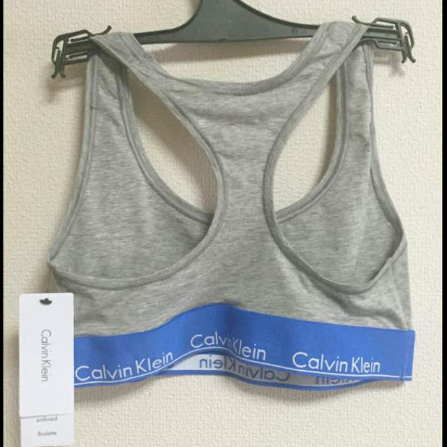 Calvin Klein(カルバンクライン)の新品☆Calvin Klein 下着☆スポーツブラ レディース Sサイズ レディースの下着/アンダーウェア(ブラ)の商品写真