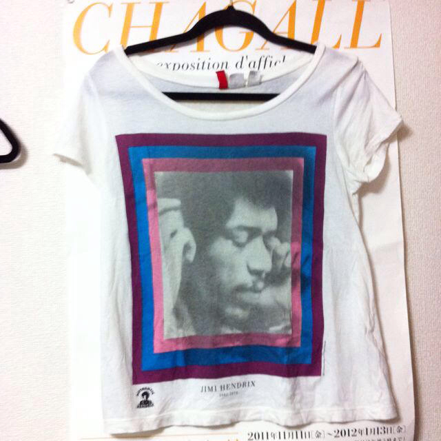 H&M(エイチアンドエム)のH&M JIMI HENDRIX シャツ レディースのトップス(Tシャツ(半袖/袖なし))の商品写真