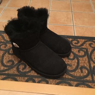 アグ(UGG)のUGG ムートンブーツ スワロフスキー(ブーツ)