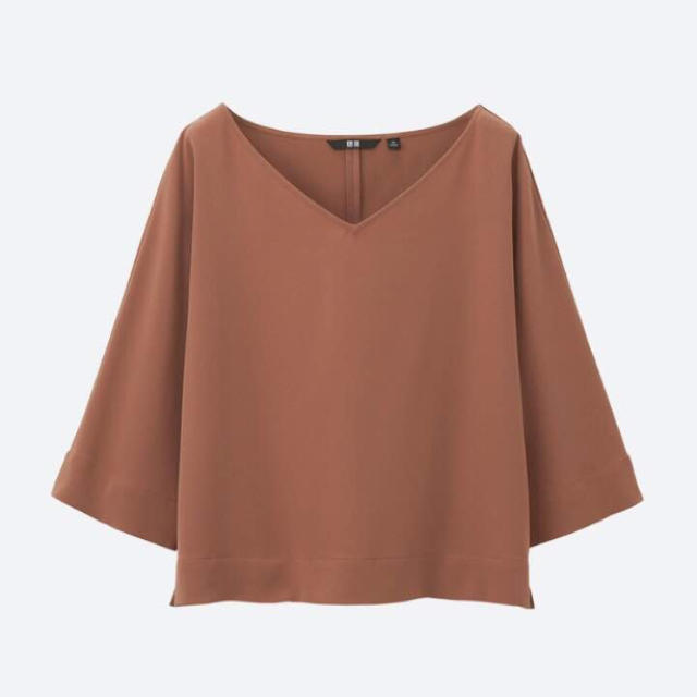 UNIQLO(ユニクロ)のVネック とろみ素材ブラウス レディースのトップス(シャツ/ブラウス(長袖/七分))の商品写真