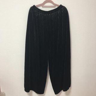 ダブルクローゼット(w closet)のw closet★ベロア風パンツ★ワイド★ガウチョ(カジュアルパンツ)