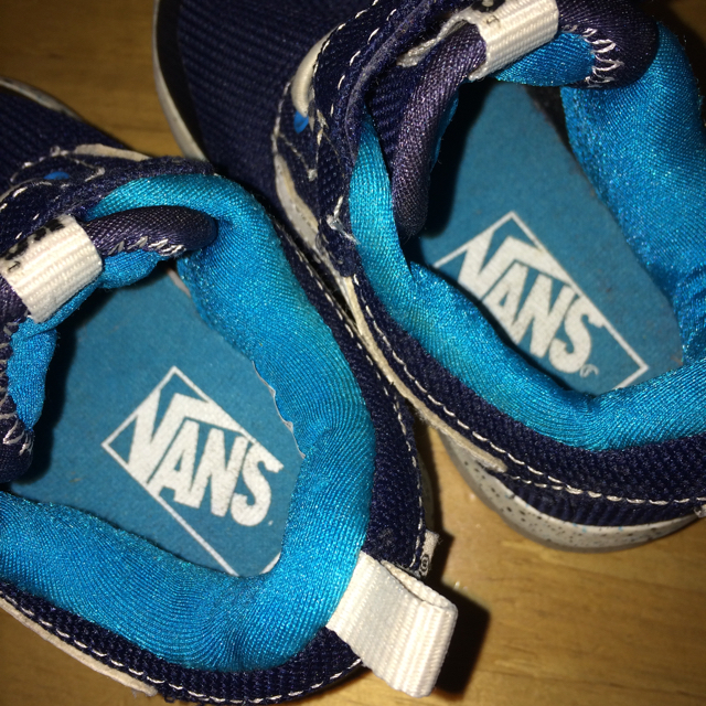 VANS(ヴァンズ)のVANS子供用スニーカー キッズ/ベビー/マタニティのベビー靴/シューズ(~14cm)(スニーカー)の商品写真