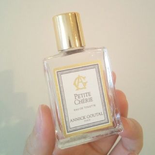 アニックグタール(Annick Goutal)のアニックグタール　プチシェリー空瓶(香水(女性用))