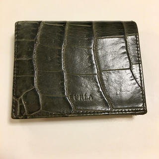 フルラ(Furla)のFURLA/カーキ/二つ折り財布(折り財布)