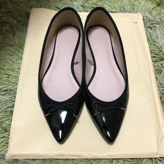 ジーユー(GU)のGU♡エナメル パンプス(バレエシューズ)