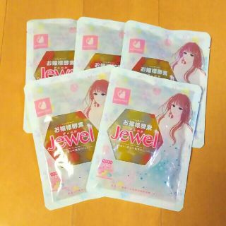 お嬢様酵素jewel(ダイエット食品)