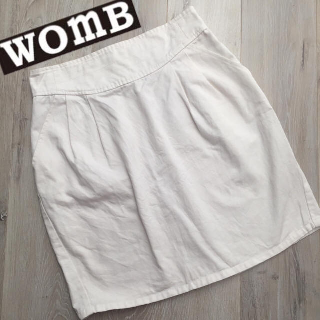 WOmB(ウーム)の値下げ❤️即発送❤️美品❤️WOMB ホワイト デニム タイトスカート レディースのスカート(ひざ丈スカート)の商品写真