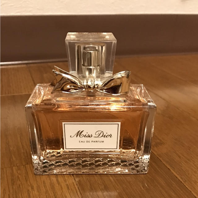 Christian Dior(クリスチャンディオール)のMissDior EAUDEPARFUM コスメ/美容の香水(香水(女性用))の商品写真