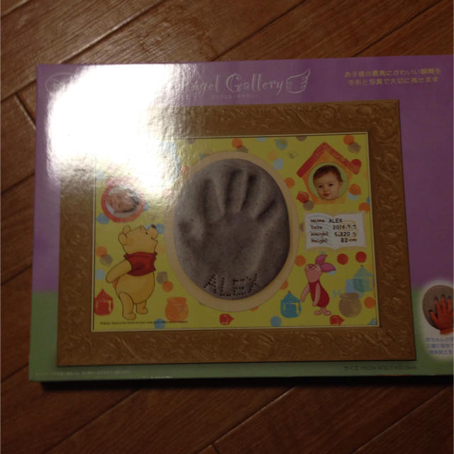 Disney(ディズニー)の赤ちゃんの手形  プーさん 未使用 キッズ/ベビー/マタニティのメモリアル/セレモニー用品(手形/足形)の商品写真