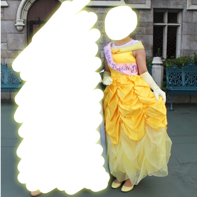 Disney(ディズニー)のビビディバビディブティック ベル れーちゃんさん専用 キッズ/ベビー/マタニティのキッズ服女の子用(90cm~)(ドレス/フォーマル)の商品写真
