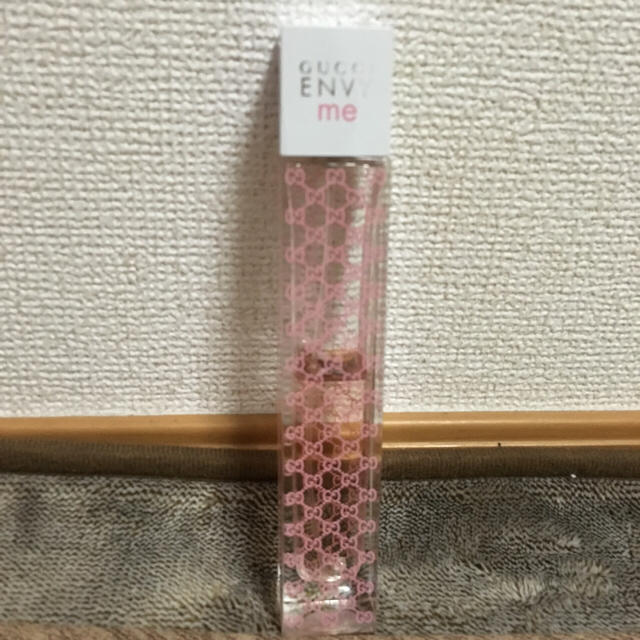 Gucci(グッチ)のさのぶ様 グッチ　エンヴィミー　 50ｍｌ  EDT コスメ/美容の香水(香水(女性用))の商品写真