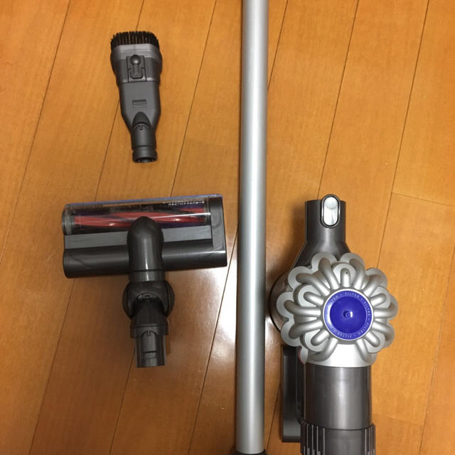 Dyson(ダイソン)のダイソン DC62 コードレス掃除機 スマホ/家電/カメラの生活家電(掃除機)の商品写真