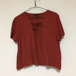 フォーエバートゥエンティーワン(FOREVER 21)のFOREVER21 Tシャツ(Tシャツ(半袖/袖なし))