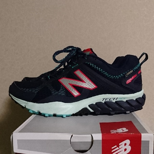 New Balance(ニューバランス)の最終お値下げ!! ニューバランス 610 ゴアテックススニーカー レディースの靴/シューズ(スニーカー)の商品写真