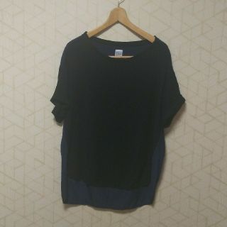 エボニーアイボリー(Ebonyivory)のエボニーアイボリー バック切り替えレーヨンTシャツ 着用あり、状態良好(Tシャツ(半袖/袖なし))