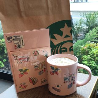 スターバックスコーヒー(Starbucks Coffee)のキットソンコラボマグロピンク(マグカップ)