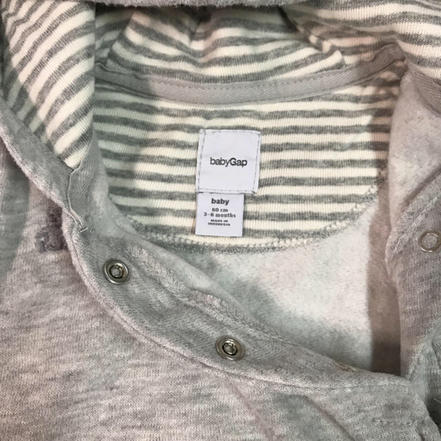 babyGAP(ベビーギャップ)の美品 GAPロンパース キッズ/ベビー/マタニティのベビー服(~85cm)(ロンパース)の商品写真