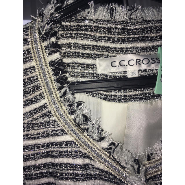 C.C.†CROSS(シーシークロス)のC.C.CROSS ツイードジャケット レディースのジャケット/アウター(ノーカラージャケット)の商品写真