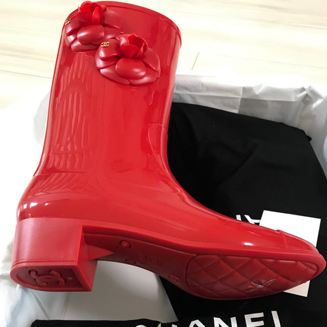 CHANEL(シャネル)のシャネルレインブーツ レディースの靴/シューズ(レインブーツ/長靴)の商品写真